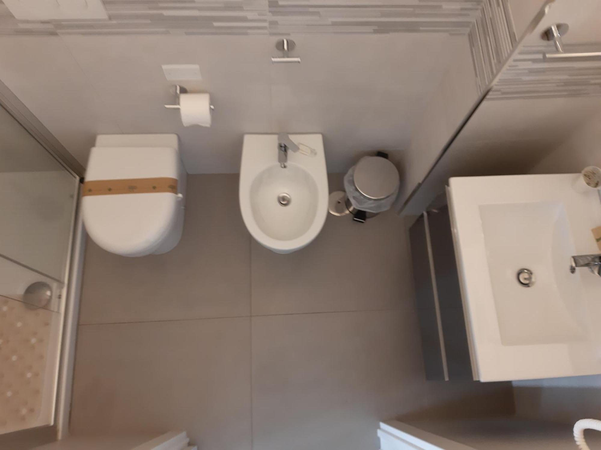 Un Passo Dal Mare - Guest House Лідо-ді-Фонді Екстер'єр фото